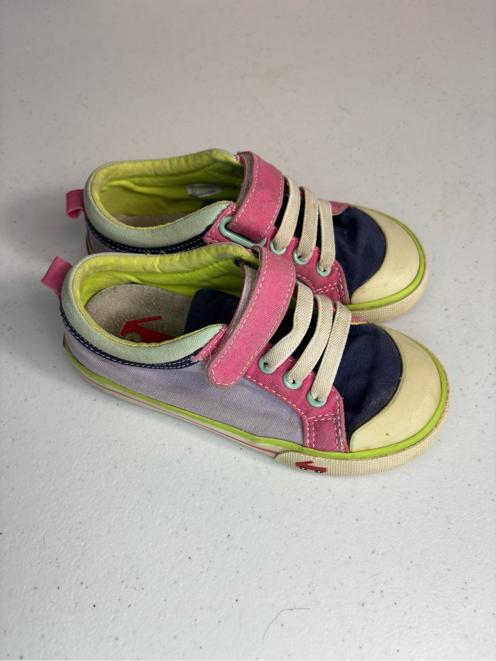 See Kai Run Kristin block color sneakers pink navy lime green child size 11
